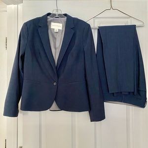 Banana Republic Navy Pants Suit, Size 8P/8